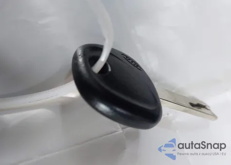 2020 Kia Rio Lx z USA, uszkodzony, nr VIN 3KPA24AD2LE336896